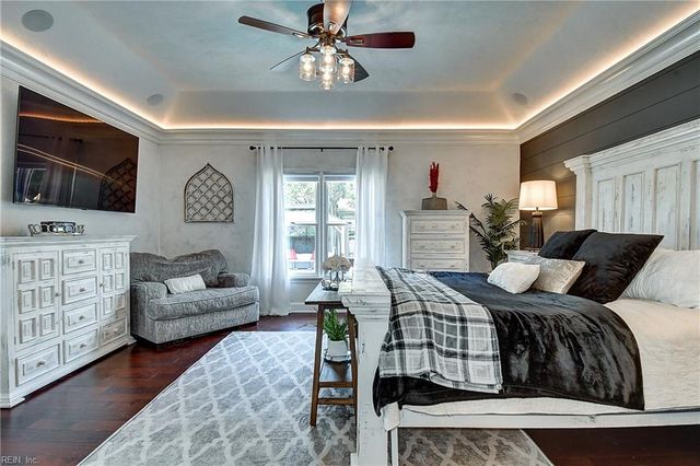 2472 Las Brisas DR, Virginia Beach, VA 23456