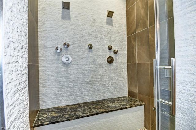2472 Las Brisas DR, Virginia Beach, VA 23456