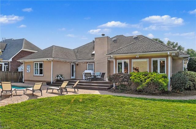 2472 Las Brisas DR, Virginia Beach, VA 23456