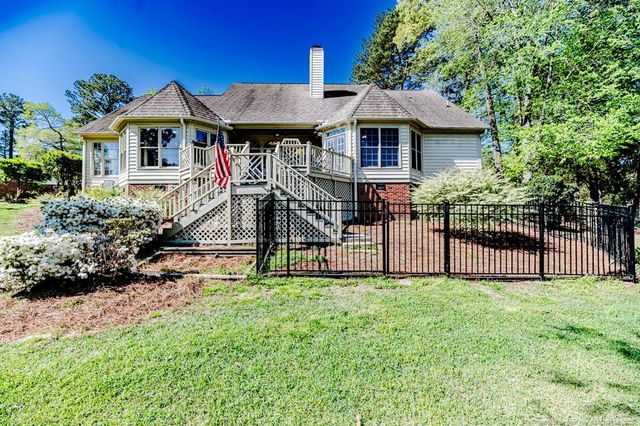 2648 Buckingham Drive, Sanford, NC 27330