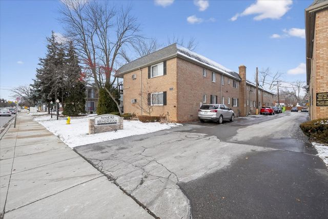 1723 E 14 Mile Road B, Birmingham, MI 48009