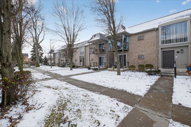 1723 E 14 Mile Road B, Birmingham, MI 48009