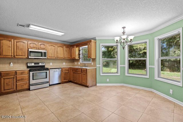 11 Box Call Trail, Brunswick, GA 31525