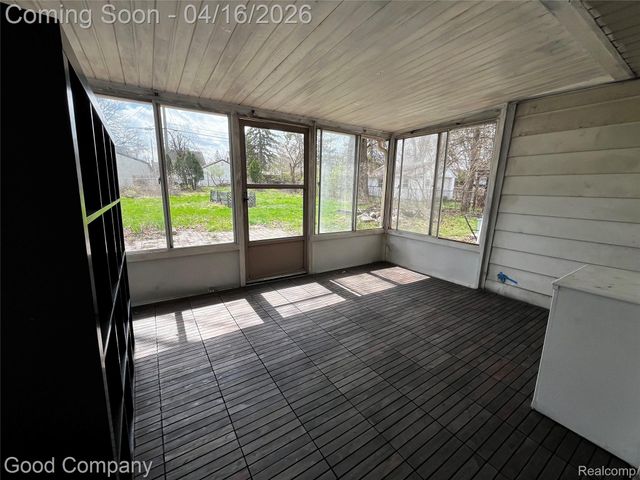 24809 Hickory Street, Dearborn, MI 48124