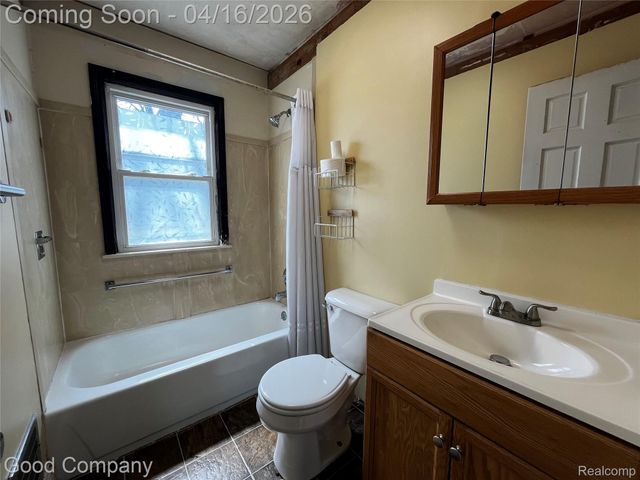 24809 Hickory Street, Dearborn, MI 48124