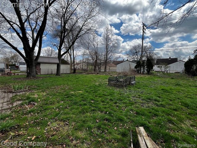 24809 Hickory Street, Dearborn, MI 48124