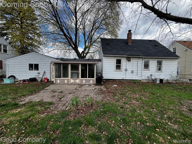 24809 Hickory Street, Dearborn, MI 48124