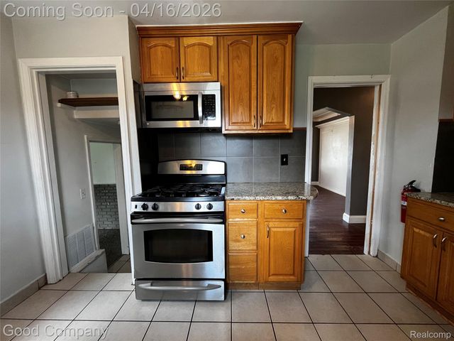 24809 Hickory Street, Dearborn, MI 48124