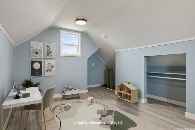 1410 Center Street, Honolulu, HI 96816