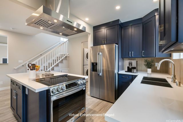 1410 Center Street, Honolulu, HI 96816