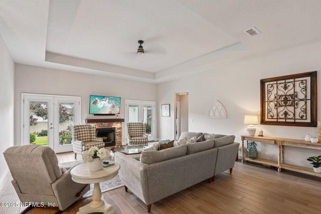 3002 VIANEY Place, Green Cove Springs, FL 32043