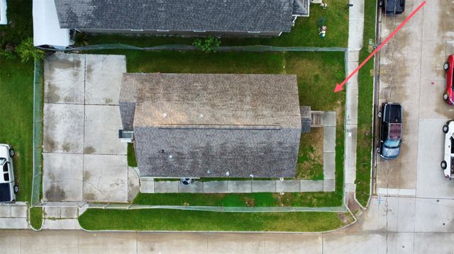 323 E Murrill Street, Baytown, TX 77520