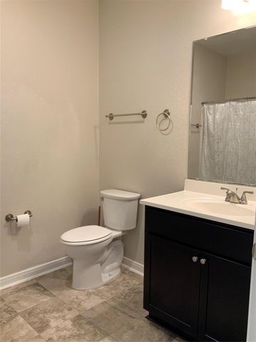 323 E Murrill Street, Baytown, TX 77520
