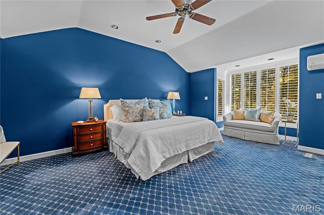 34 Somerset Downs Drive, Ladue, MO 63124