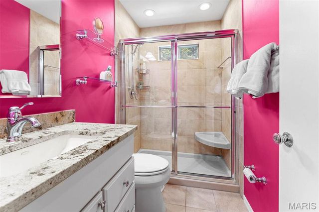 34 Somerset Downs Drive, Ladue, MO 63124