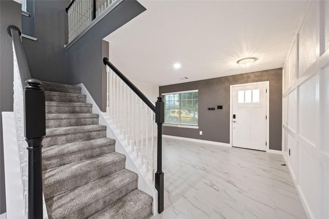 9226 Macmillan Lane, Houston, TX 77083