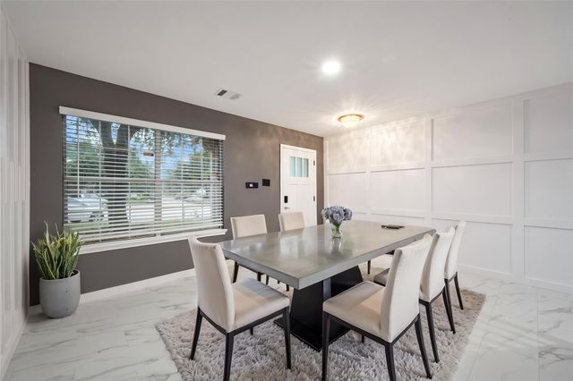 9226 Macmillan Lane, Houston, TX 77083