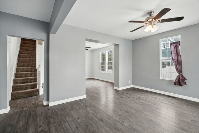 217 S Broadway St, Tekoa, WA 99033