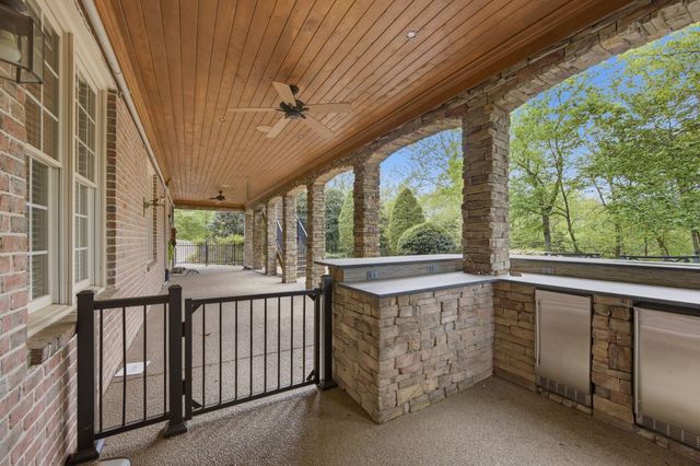 525 Arden Wood Pl, Brentwood, TN 37027