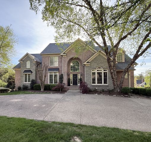 525 Arden Wood Pl, Brentwood, TN 37027