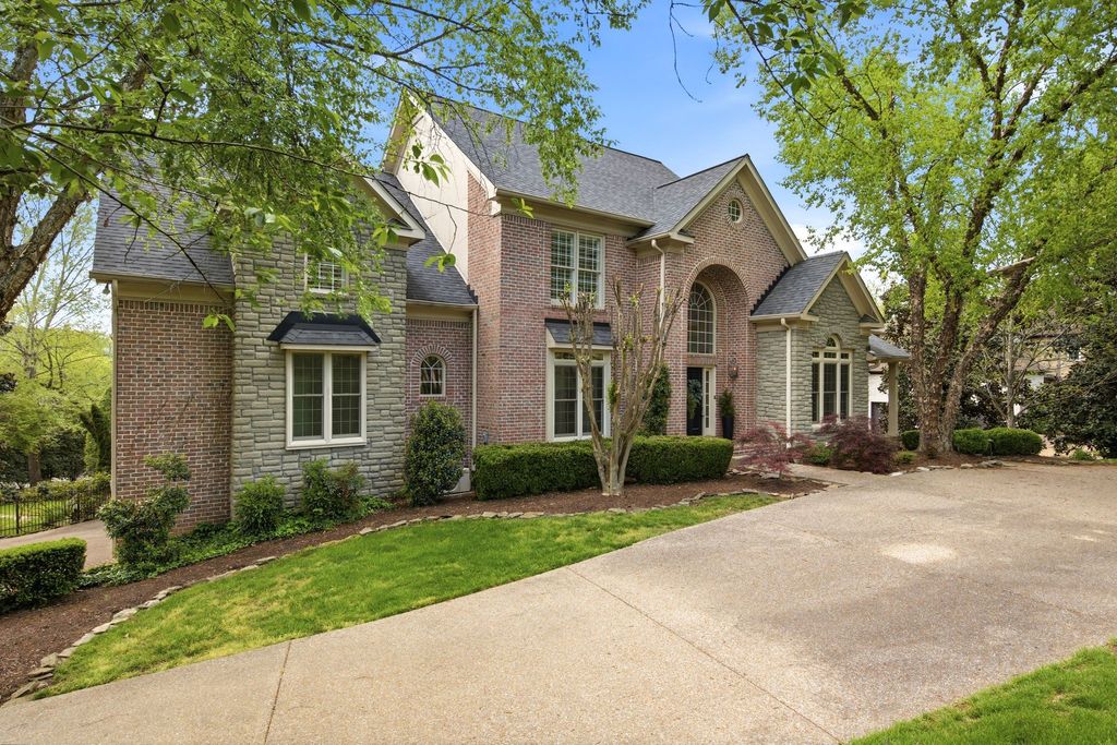 525 Arden Wood Pl, Brentwood, TN 37027