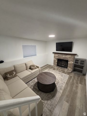 3042 W 8565 S, West Jordan, UT 84088
