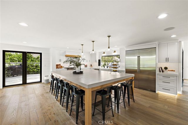 27562 Lost Trail Drive, Laguna Hills, CA 92653