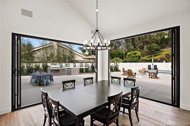 27562 Lost Trail Drive, Laguna Hills, CA 92653