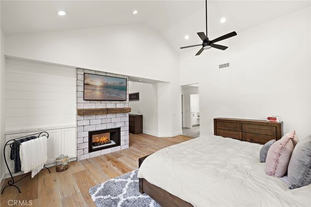 27562 Lost Trail Drive, Laguna Hills, CA 92653