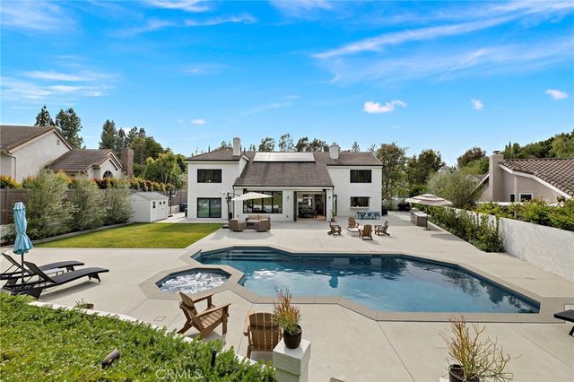 27562 Lost Trail Drive, Laguna Hills, CA 92653