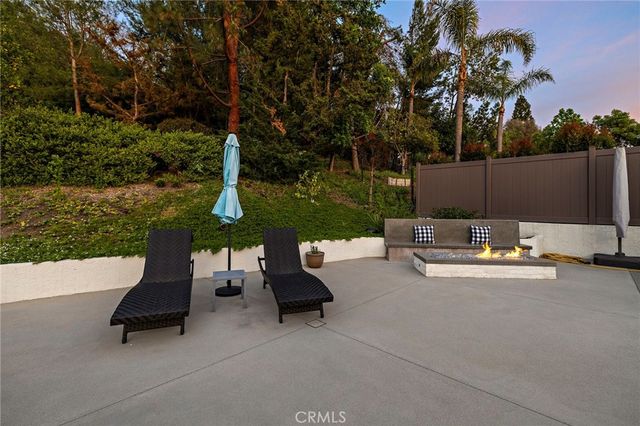 27562 Lost Trail Drive, Laguna Hills, CA 92653