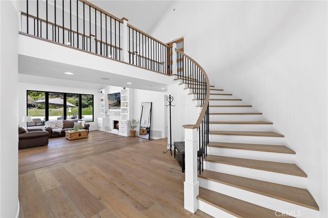 27562 Lost Trail Drive, Laguna Hills, CA 92653