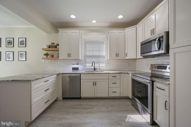 16 S HIGH MEADOW DR, Felton, DE 19943