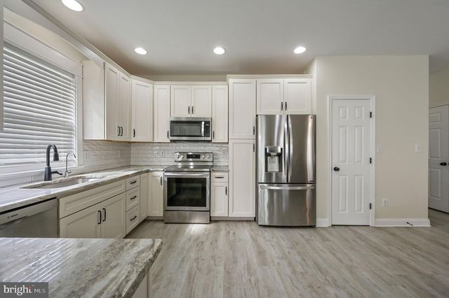 16 S HIGH MEADOW DR, Felton, DE 19943