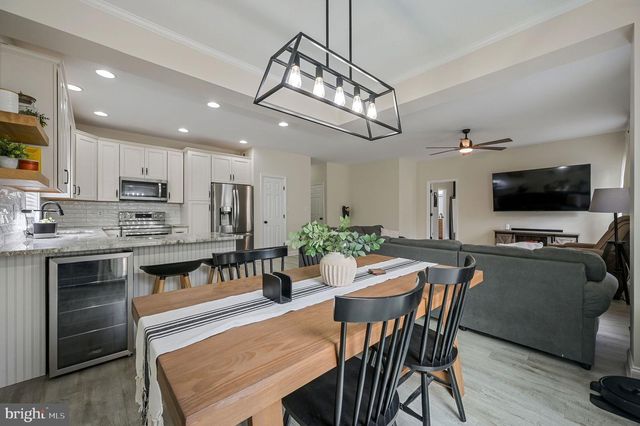 16 S HIGH MEADOW DR, Felton, DE 19943