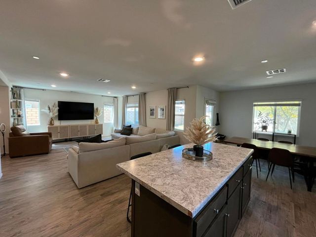 67422 Rio Veracruz Road, Cathedral City, CA 92234