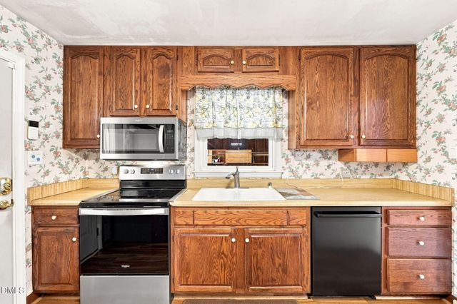 401 N 9th Street, Mebane, NC 27302