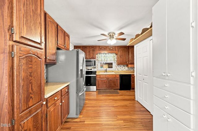 401 N 9th Street, Mebane, NC 27302