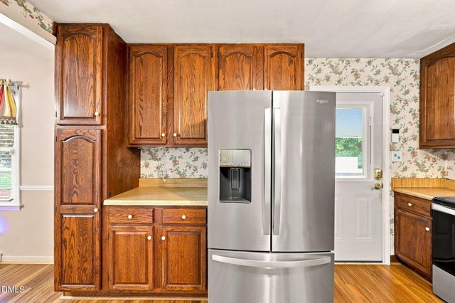 401 N 9th Street, Mebane, NC 27302