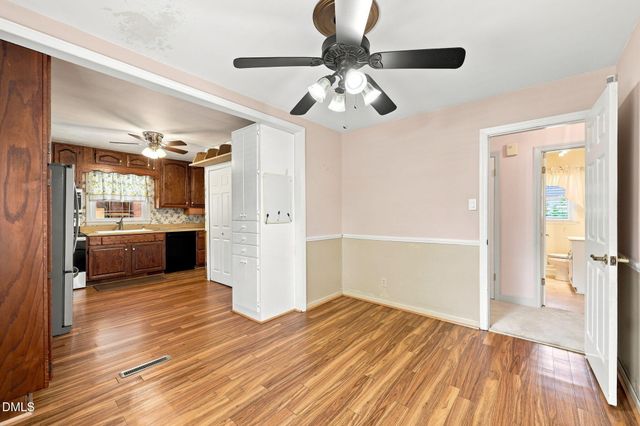 401 N 9th Street, Mebane, NC 27302