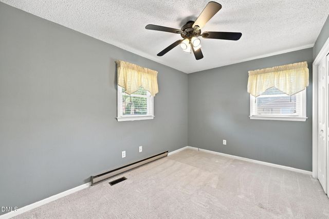 401 N 9th Street, Mebane, NC 27302