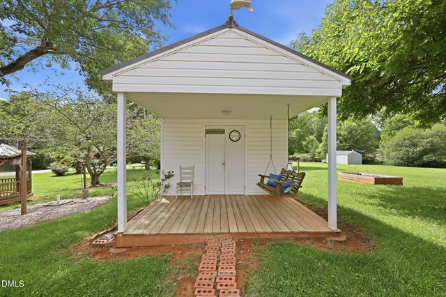 401 N 9th Street, Mebane, NC 27302