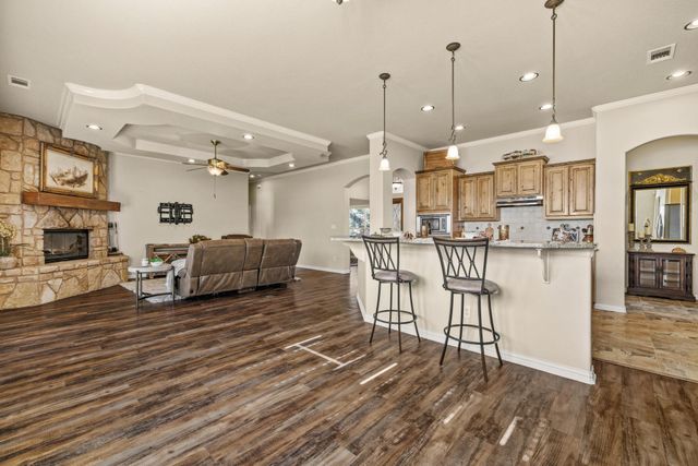 204 Skyline RD, Georgetown, TX 78628