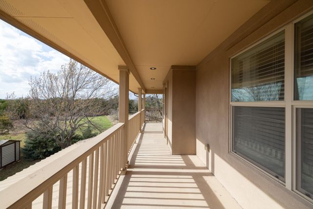 204 Skyline RD, Georgetown, TX 78628