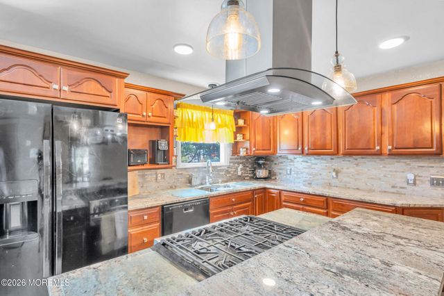 2722 W Bangs Avenue, Neptune Township, NJ 07753