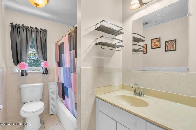 2722 W Bangs Avenue, Neptune Township, NJ 07753