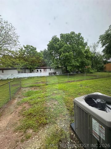 503 Godfrey, Colbert, OK 74733