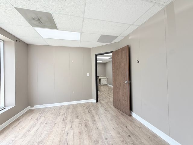 1450 W Main Street A, St. Charles, IL 60174