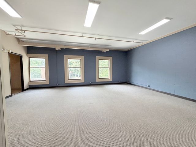 1450 W Main Street A, St. Charles, IL 60174