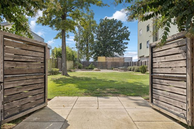 2517 White Ave, Nashville, TN 37204